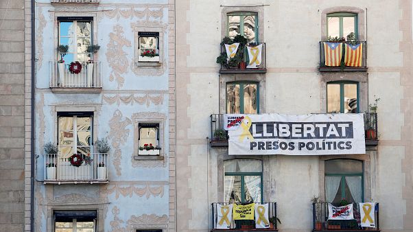 Alta tensione a Barcellona in vista del Consiglio dei Ministri indetto da Sánchez Alta tensione a Barcellona in vista del Consiglio dei Ministri indetto da Sánchez
