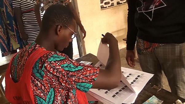 Togo : les législatives boycottées par l'opposition Togo : les législatives boycottées par l'opposition