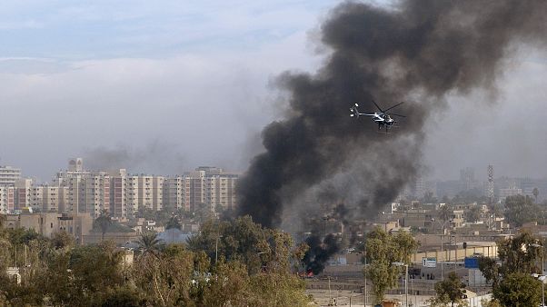 مروحية تابعة لشركة بلاكووتر تحلق فوق سماء بغداد عام 2004 مروحية تابعة لشركة بلاكووتر تحلق فوق سماء بغداد عام 2004