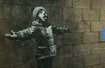 Un nuevo Banksy denuncia la contaminación industrial en una ciudad de Gales