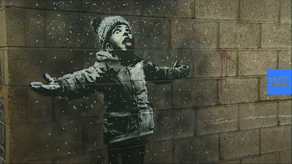 Un nuevo Banksy denuncia la contaminación industrial en una ciudad de Gales Un nuevo Banksy denuncia la contaminación industrial en una ciudad de Gales