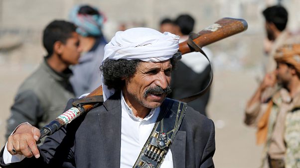 مقاتل حوثي في صنعاء مقاتل حوثي في صنعاء