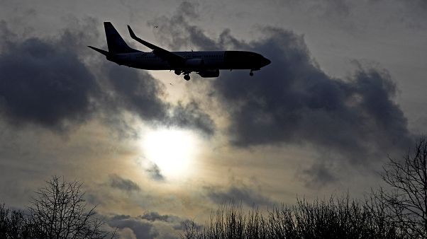 Gatwick: nuovo stop per drone ma l'allarme rientra in un'ora Gatwick: nuovo stop per drone ma l'allarme rientra in un'ora