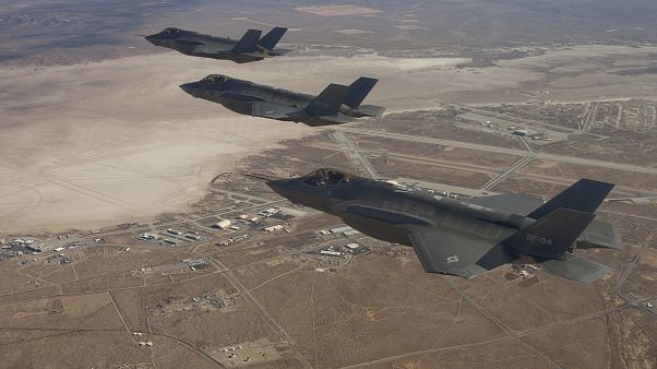 Bütçe krizi yaşayan İtalya F-35 alımını gözden geçireceğini duyurdu Bütçe krizi yaşayan İtalya F-35 alımını gözden geçireceğini duyurdu