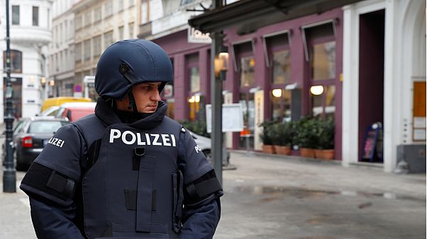 مقتل شخص وإصابة آخر في اطلاق نار بالنمسا مقتل شخص وإصابة آخر في اطلاق نار بالنمسا