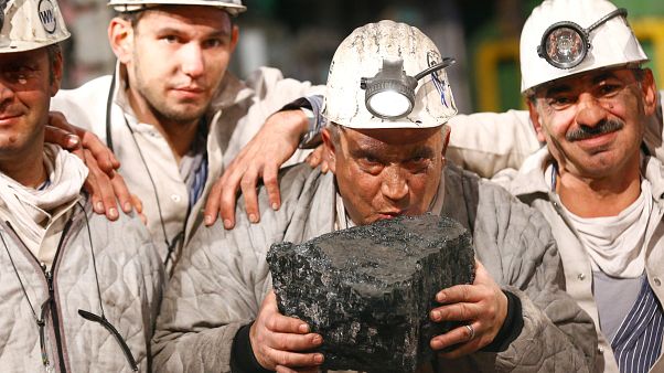 В ФРГ закрыли последнюю шахту по добыче угля В ФРГ закрыли последнюю шахту по добыче угля