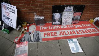 الأمم المتحدة تطالب بريطانيا بالكفّ عن محاولة توقيف جوليان أسانج