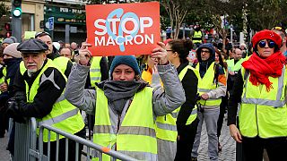 احتجاجات "السترات الصفراء" تتواصل في فرنسا ومقتل شخص