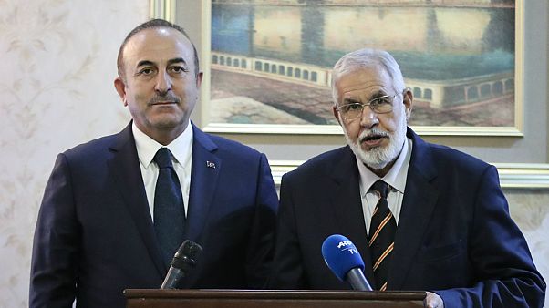 Çavuşoğlu Fransa'yı uyardı: Fırat'ın doğusundaki teröristleri temizlememize kimse engel olamaz Çavuşoğlu Fransa'yı uyardı: Fırat'ın doğusundaki teröristleri temizlememize kimse engel olamaz