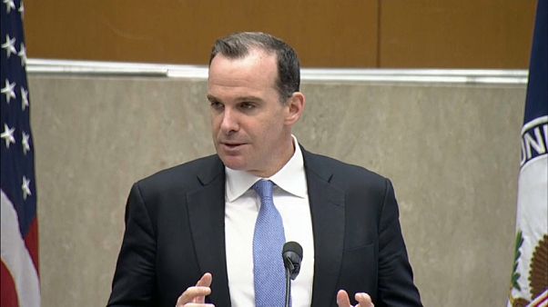Enviado dos EUA para coligação contra o Estado Islâmico demite-se Enviado dos EUA para coligação contra o Estado Islâmico demite-se