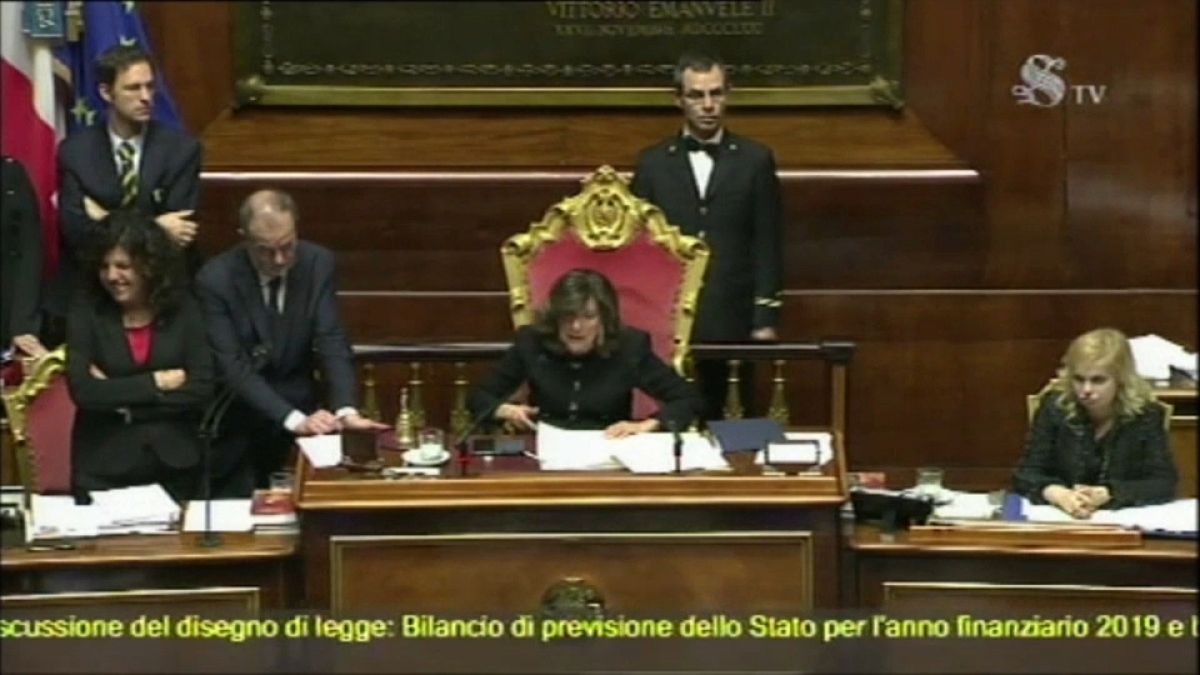 Itália: Orçamento do Estado aprovado pelo senado