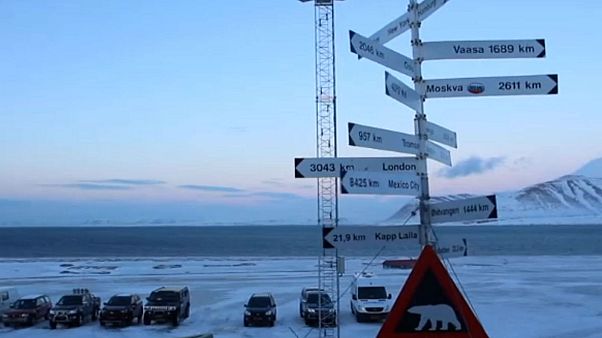 ‘Upsetting and scary for everyone:’ Russian with gun robs bank on remote Arctic archipelago Svalbard ‘Upsetting and scary for everyone:’ Russian with gun robs bank on remote Arctic archipelago Svalbard