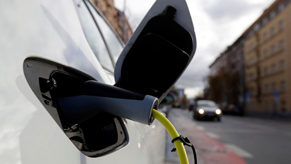 Rome is proposing to offer green vehicle buyers subsidies of up to €6,000