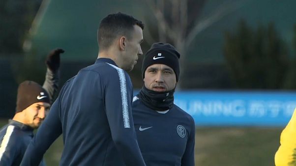 Arriva in ritardo all'allenamento, l'Inter sospende Nainggolan Arriva in ritardo all'allenamento, l'Inter sospende Nainggolan