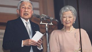 Video | Japon İmparatoru Akihito'nun tahttaki son doğum günü kutlamasına rekor katılım