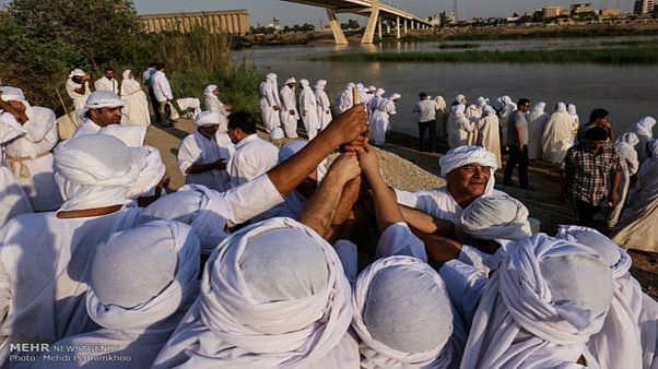 منداییان، یکتاپرستانی کمتر شناخته شده و پیروان یکی از قدیمیترین ادیان جهان منداییان، یکتاپرستانی کمتر شناخته شده و پیروان یکی از قدیمیترین ادیان جهان
