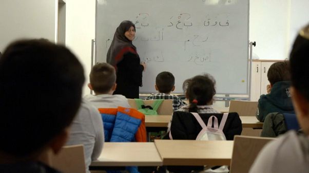 فيينا تأخذ بيد المهاجرين ليكون لهم دور في المجتمع فيينا تأخذ بيد المهاجرين ليكون لهم دور في المجتمع