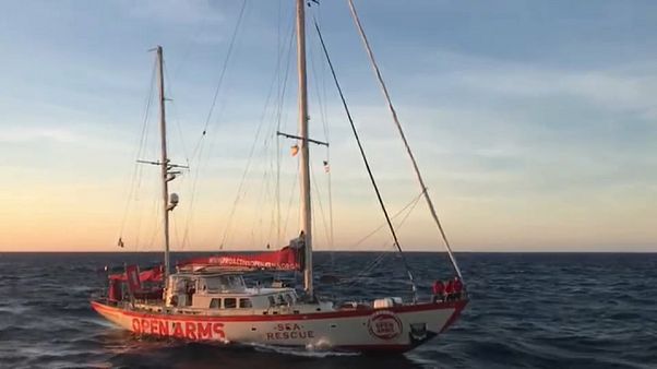 Migranti: il Natale a bordo della Open Arms Migranti: il Natale a bordo della Open Arms