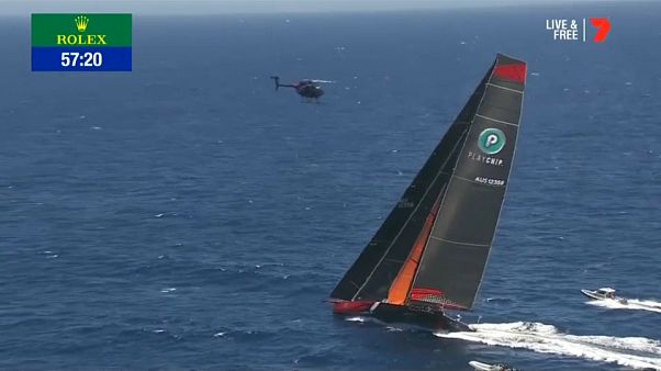 Elrajtolt a Sydney-Hobart vitorlásverseny Elrajtolt a Sydney-Hobart vitorlásverseny