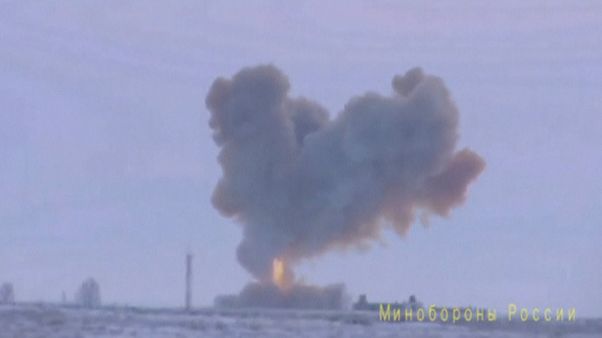 Russland testet Hyperschall-Rakete: "Avangard" 2019 einsatzbereit Russland testet Hyperschall-Rakete: "Avangard" 2019 einsatzbereit