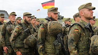 احتمال استخدام شهروندان اتحادیه اروپا در ارتش آلمان
