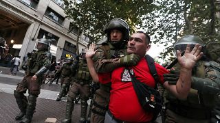 Διαδηλώσεις και επεισόδια στη Χιλή