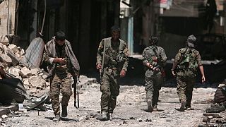 ارتش سوریه در پی درخواست یگان‌های مدافع خلق وارد شهر منبج شد