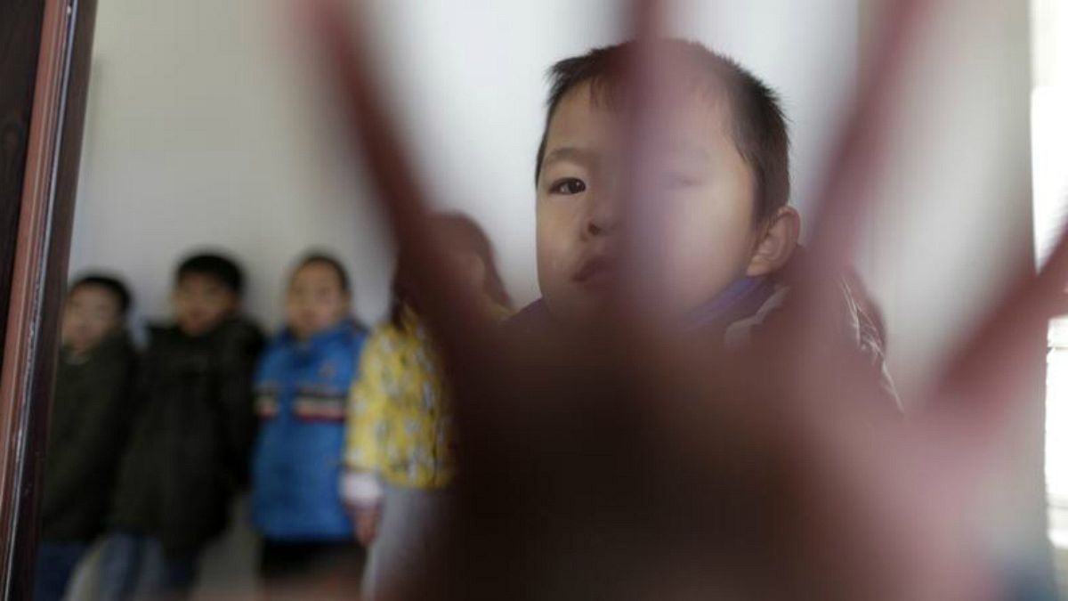 چین؛ هجده ماه زندان برای مربی مهد به دلیل تنبیه سوزنی کودکان