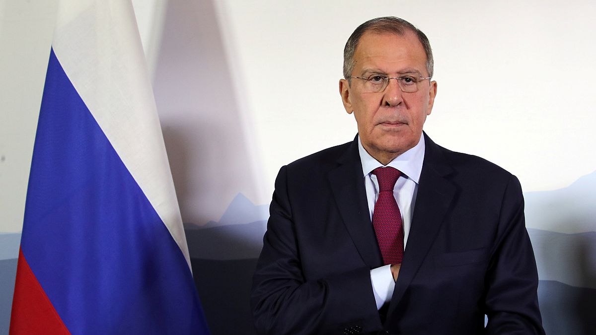 Rus Bakan Lavrov’dan Fırat’ın doğusuna operasyon açıklaması