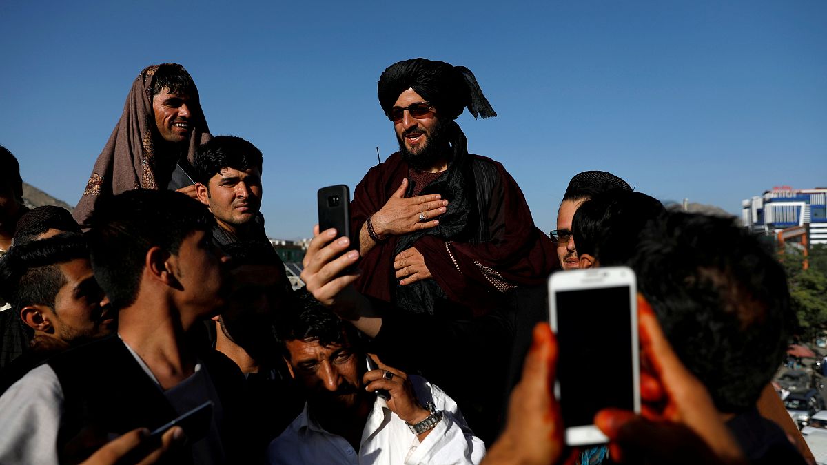 حركة طالبان ترفض عرض كابول إجراء محادثات سلام الشهر المقبل