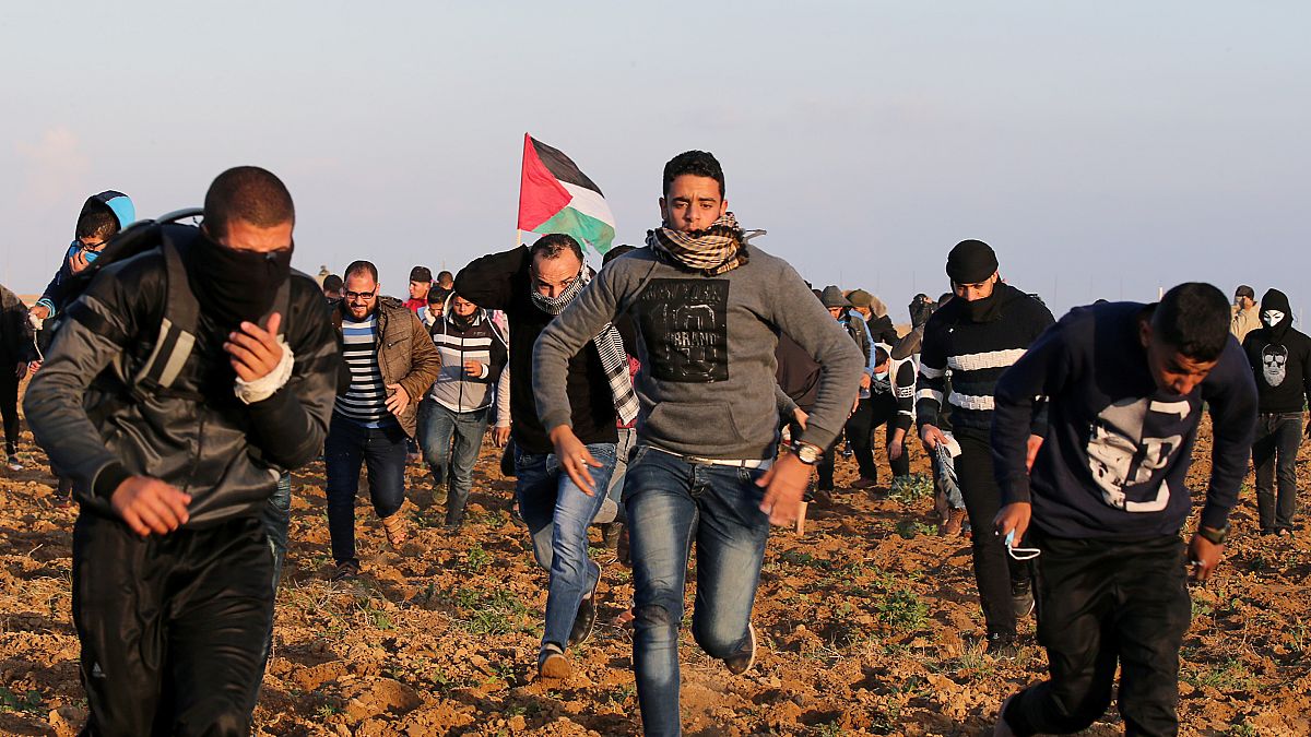 قوات إسرائيلية تقتل فلسطينيا بالرصاص في احتجاجات على حدود غزة