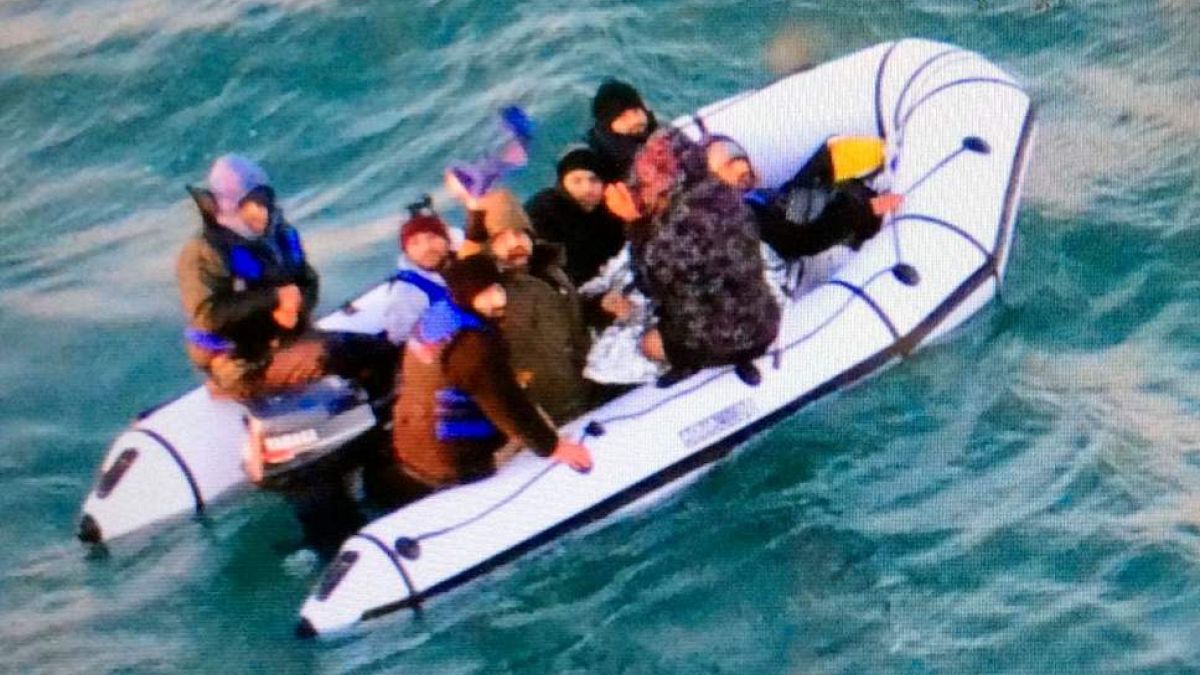 Recent migrant crossings in English Channel 'major incident,' UK Home Office says