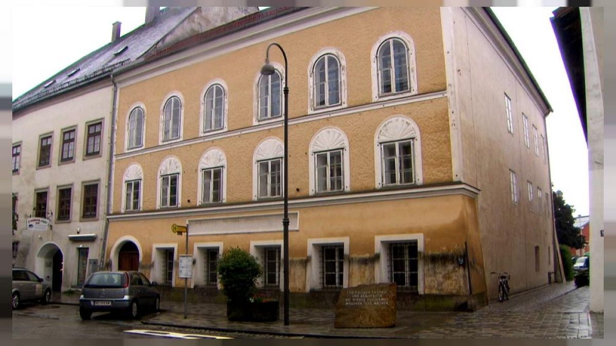 Streit um Hitlers Geburtshaus: Ex-Besitzerin will 1,5 Millionen