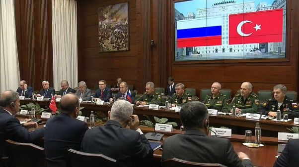 Rusia y Turquía planifican su papel en Siria tras la retirada de EEUU Rusia y Turquía planifican su papel en Siria tras la retirada de EEUU