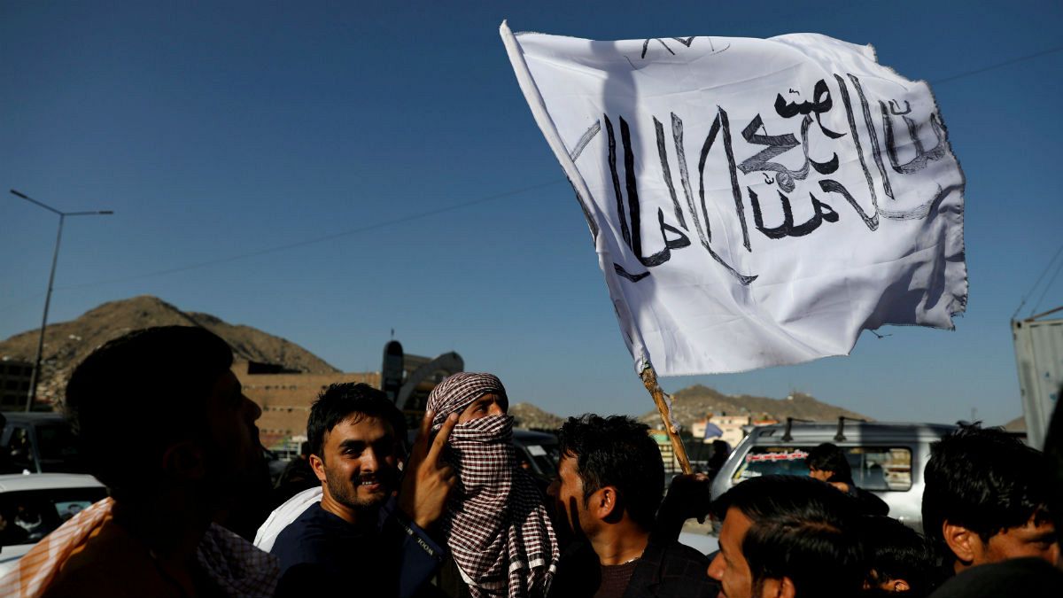 طالبان بار دیگر با حضور نمایندۀ غنی در گفتگوهای صلح آمریکا مخالفت کرد