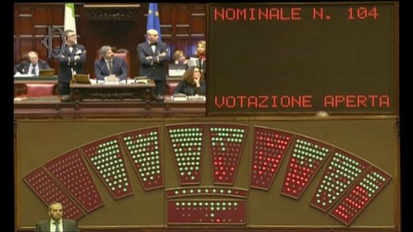 Italie : le premier "budget du peuple" adopté et contesté Italie : le premier "budget du peuple" adopté et contesté