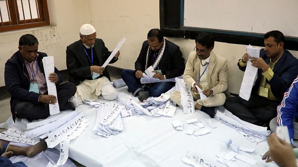 المعارضة في بنغلاديش ترفض نتائج الانتخابات وتطالب باعادتها المعارضة في بنغلاديش ترفض نتائج الانتخابات وتطالب باعادتها