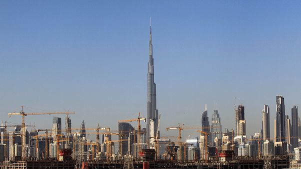 الإمارات تؤيد حكما بالسجن 10 أعوام على الناشط البارز أحمد منصور الإمارات تؤيد حكما بالسجن 10 أعوام على الناشط البارز أحمد منصور