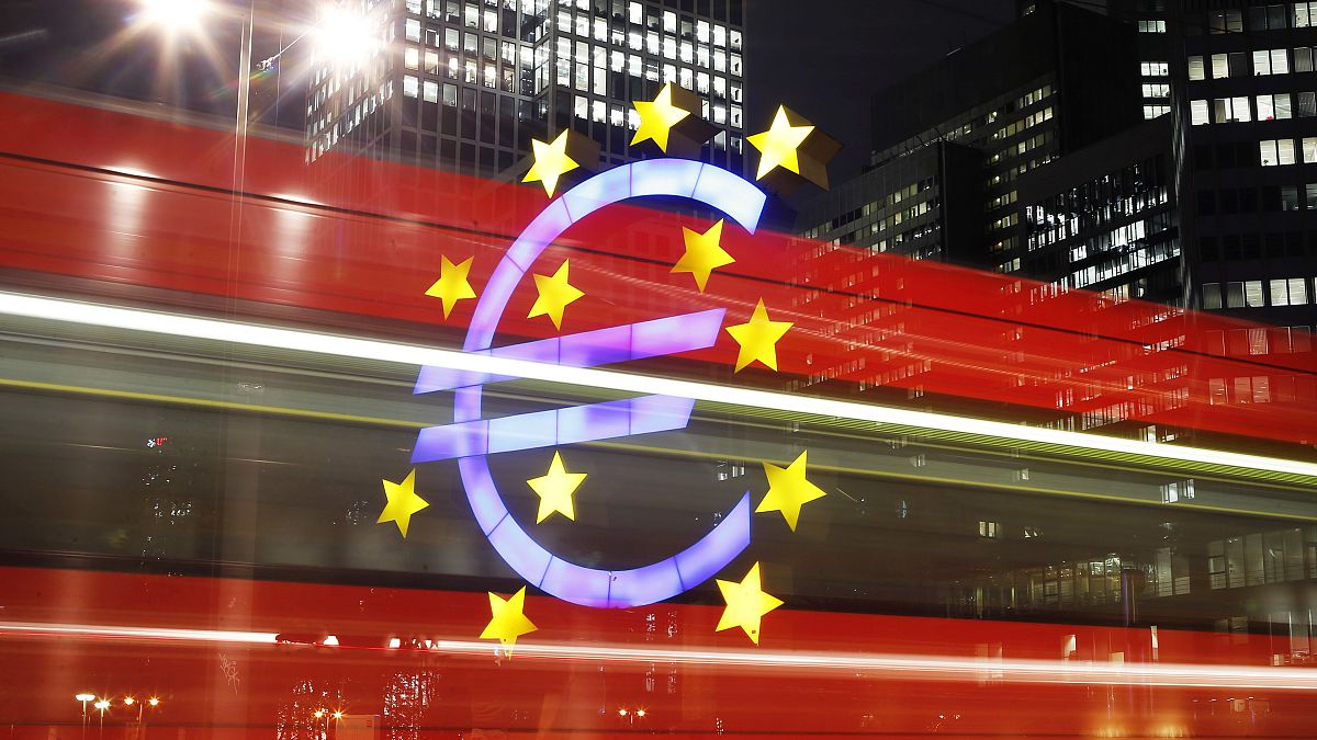 1999-2019: Είκοσι χρόνια ευρώ   