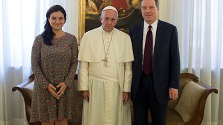 Pope Francis with spokespersons Greg Burke and Paloma Garcia Ovejero