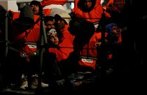 Malta fecha porto a navio com 49 migrantes