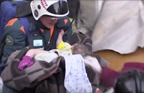 Magnitogorsk: 10 Monate altes Baby aus Trümmern gerettet