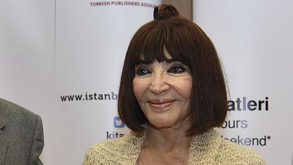 Yaşamını kaybeden Türk tiyatrosunun usta ismi Gülriz Sururi'ye sessiz veda Yaşamını kaybeden Türk tiyatrosunun usta ismi Gülriz Sururi'ye sessiz veda