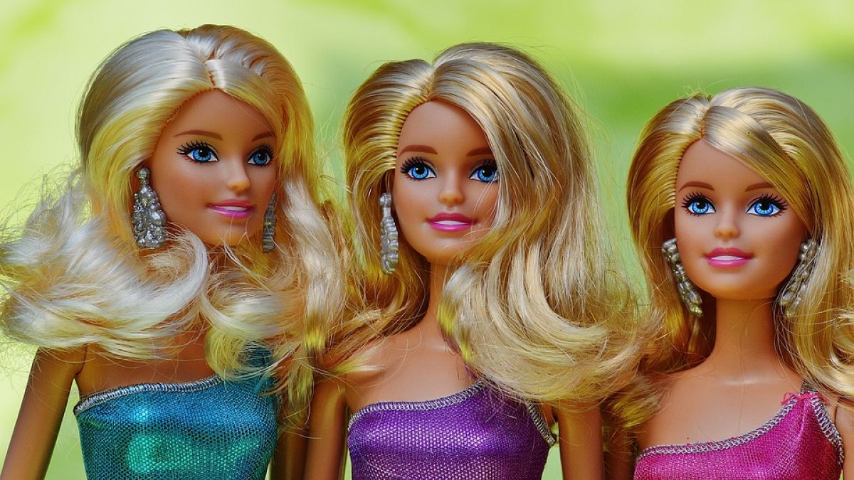 Video| Barbie hiç göstermese de 60. yaşını kutluyor