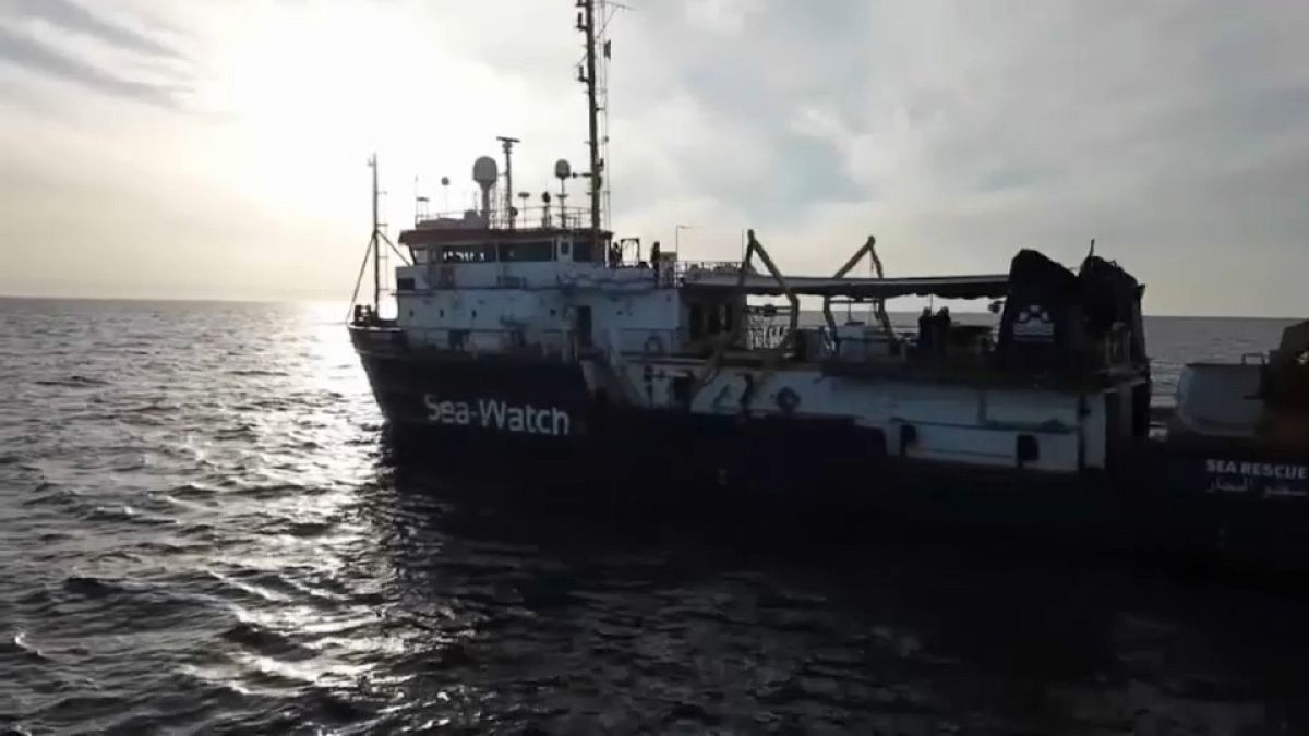 Seawatch, l'appello Onu: "situazione critica, serve sbarco immediato" 