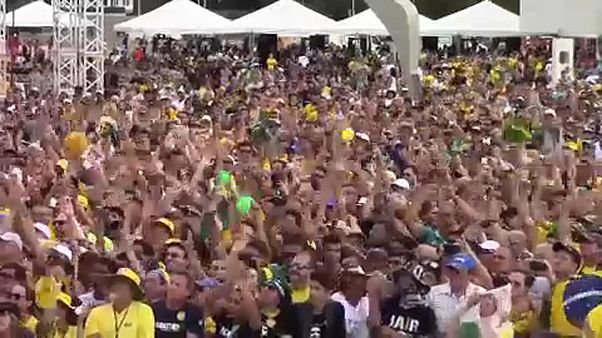Bolsonaro cambia le regole su terre indigene Bolsonaro cambia le regole su terre indigene