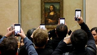 Louvre Müzesi ziyaretçi sayısında dünya rekoru kırdı