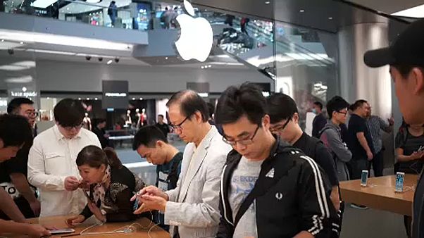 Apple in calo, male le vendite in Cina Apple in calo, male le vendite in Cina