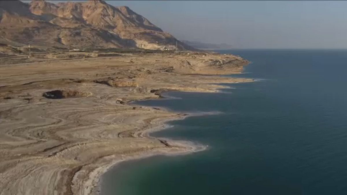 علماء يحذورن من اختفاء البحر الميت في غضون عقود