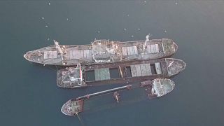 Video | Yunanistan suları batık gemilerden arındırılıyor
